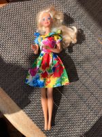 Teen Talk Barbie von Mattel 1991 Sachsen - Stadt Wehlen Vorschau