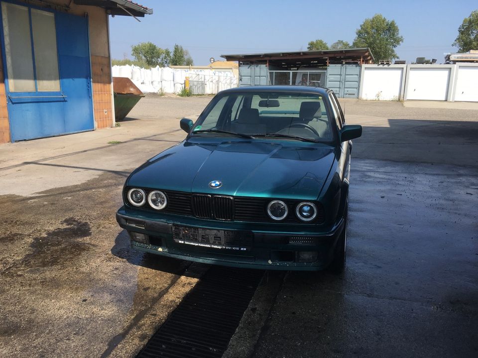 BMW, E30, BJ 1991 in Staufen im Breisgau