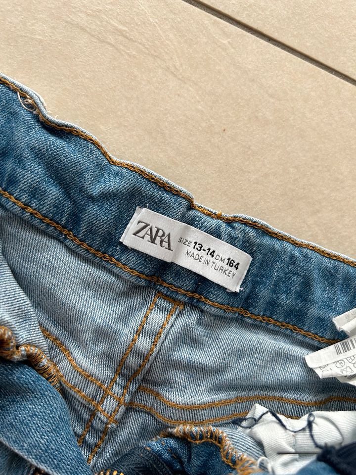 Jeansshorts Zara in Stuttgart