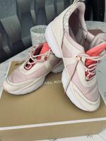 Sneakers von Michael Kors gr.40, weiß/Rosa Niedersachsen - Steinfeld Vorschau