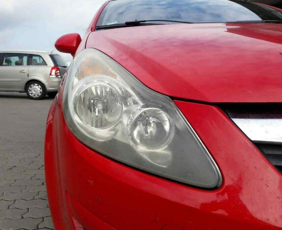 Scheinwerfer Aufbereitung in Am Großen Bruch