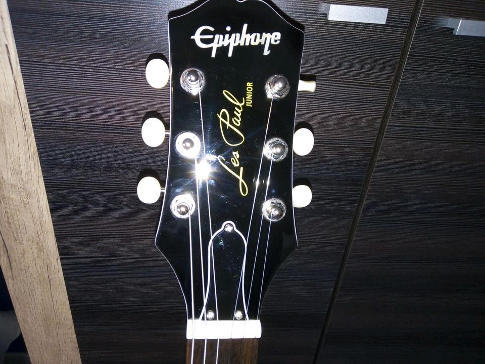 Epiphone Billie Joe Armstrong Les Paul Junior in Riegelsberg