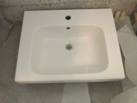 neues Waschbecken, weiß und 5l-Boiler Bayern - Plattling Vorschau