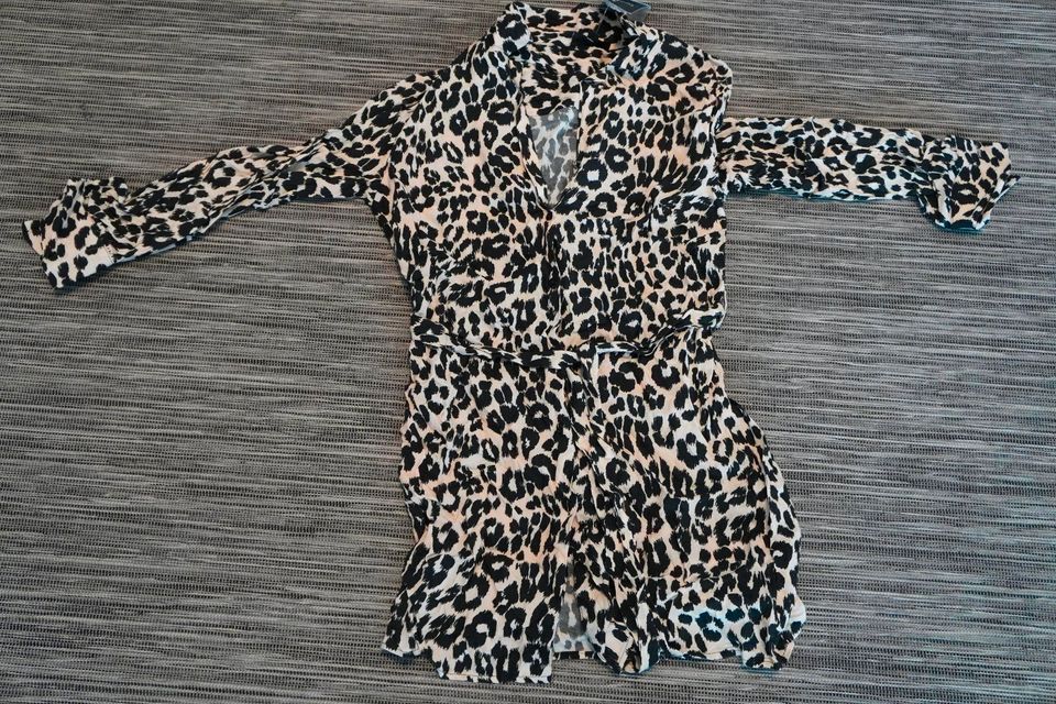 Topshop Kleid kurz Leopard sexy 32 XXS eng NEU Sommerkleid Mini in Esslingen