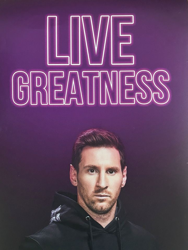 Messi Live Greatness Plakat (PVC) 1,50 x 40cm in Berlin