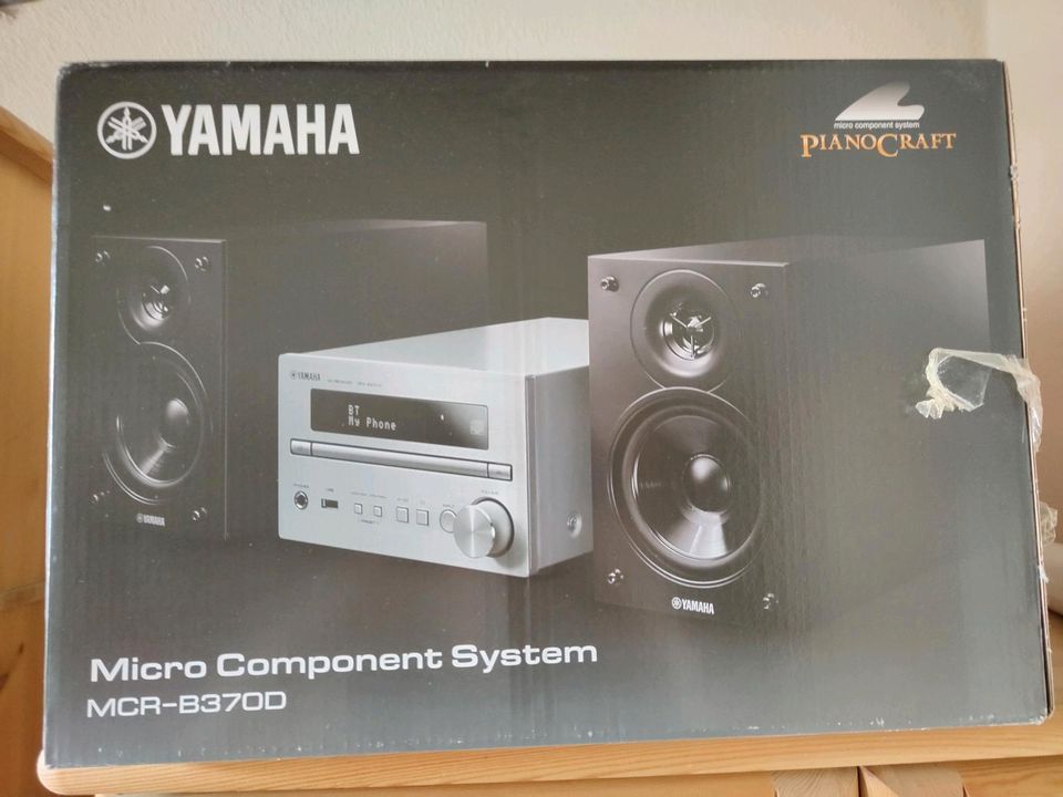 YAMAHA MCR-B3700 (NEU) in Dinslaken