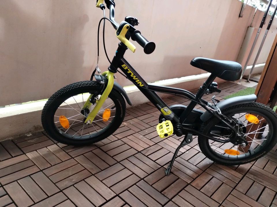 Fahrrad Kind 16 Zoll in Unterschleißheim