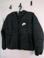 Nike Steppjacke Hessen - Aßlar Vorschau