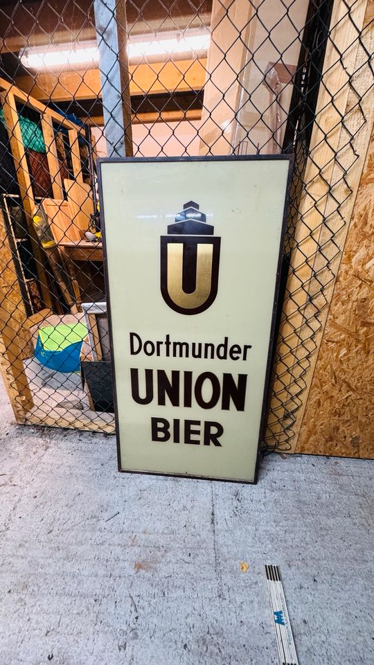 Dortmunder Union Bier Werbung in Hamburg
