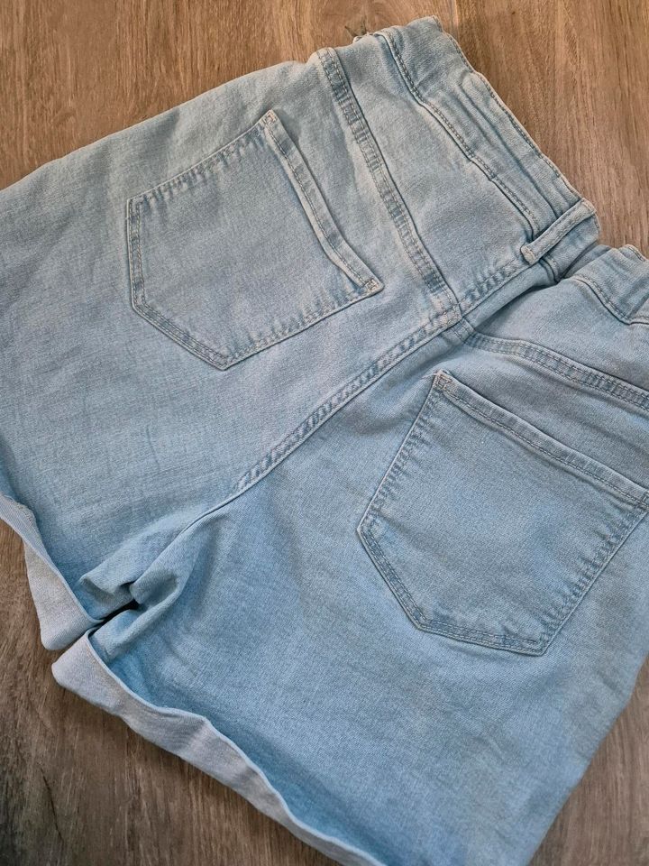 H&M Mädchen Shorts gr 158 kurze Hose Jeans in Thaleischweiler-Fröschen