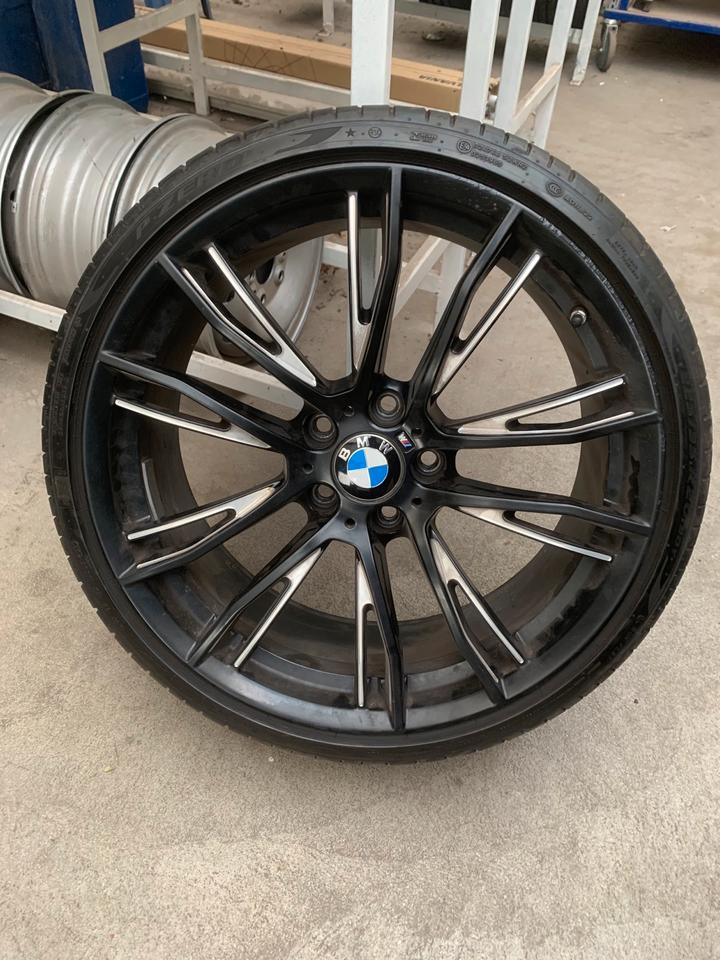 Original BMW M Felgen 3er/F30/F31/4er/F32/F33   225/35R20 90Y in Nürnberg (Mittelfr)