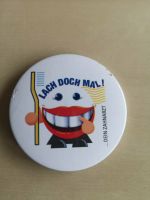 Anstecker Pin "Lach doch mal!" Bonn - Buschdorf Vorschau
