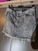 Damen Jeans Röcke Blau Schwarz 40 Sachsen - Oelsnitz / Vogtland Vorschau