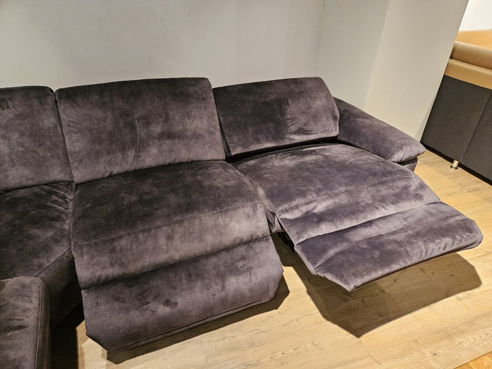 NEU Couch Wohnlandschaft 2x Motor Relaxsitz Staukasten Relaxecke in Bocholt