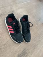 Adidas Turnschuhe Gr 36 2/3 Hessen - Herborn Vorschau