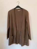 Braune Strickjacke Bayern - Wurmsham Vorschau