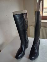 Damen  Lederstiefel schwarz von Tamaris (gebraucht) Bayern - Großwallstadt Vorschau