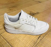 Adidas Sneaker zu verkaufen TOP Zustand! Köln - Porz Vorschau