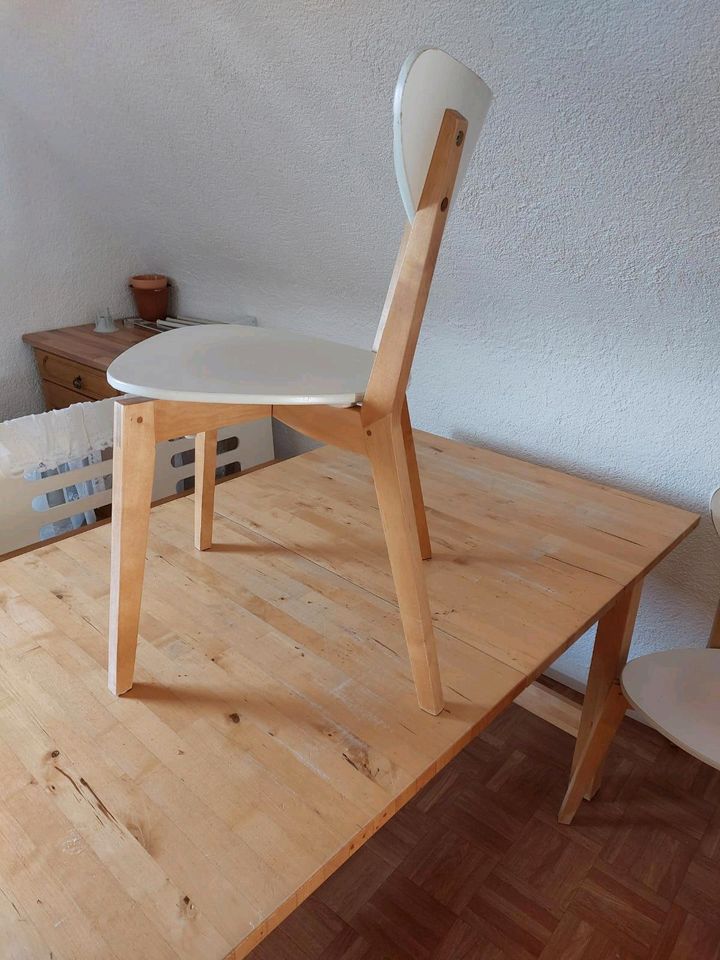 Tisch mit Stühlen und Bank von IKEA in Kusel