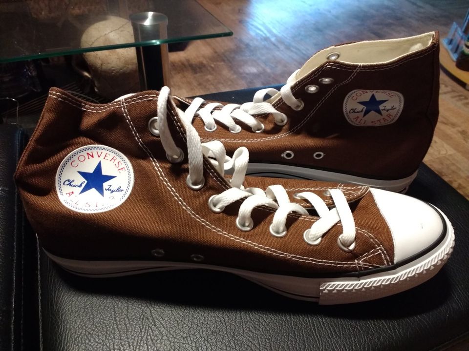 Converse Chucks Turnschuhe in Braun Neu in Original OVP!!! in Oberhausen