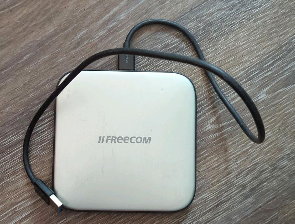 Speicherplatte Festplatte Mobile Drive Sq 500 GB USB TV Freecom in Wiesmoor