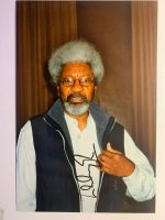 Literaturnobelpreis Wole Soyinka: handsigniertes Echtfoto 13x18cm München - Trudering-Riem Vorschau