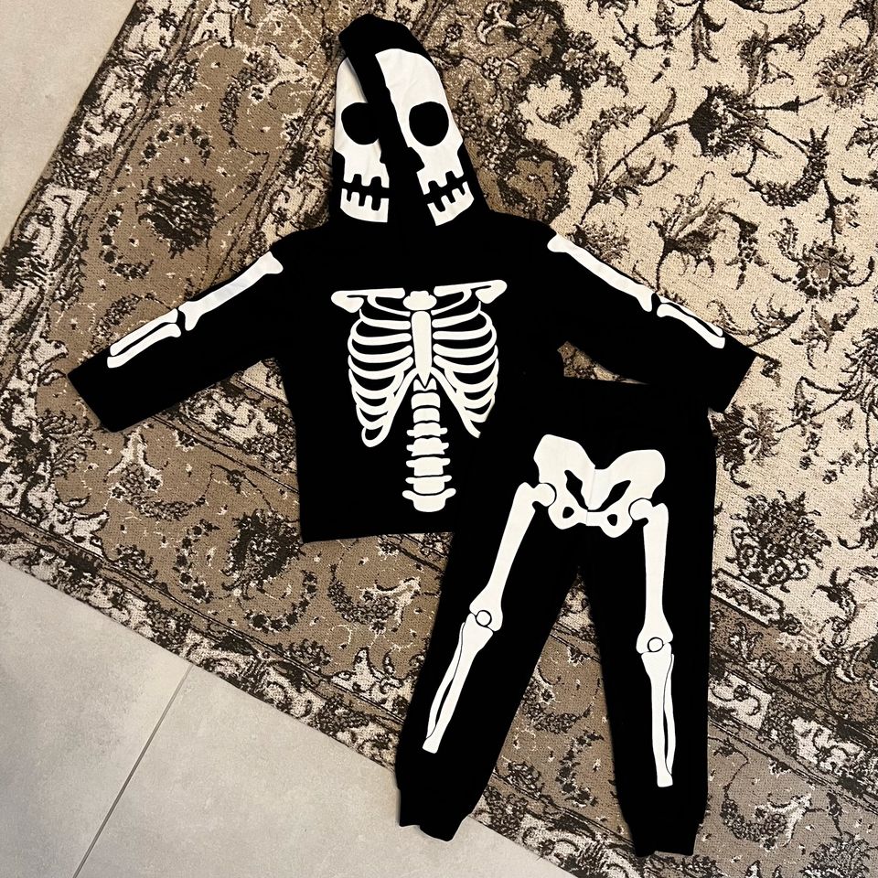 Kinder Kleidung - Kostüm - Halloween - Skelett - Größe 98/104 in Holzwickede