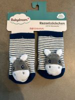 Rasselsöckchen 0-9 Monate neu Socken Geschenk Niedersachsen - Schüttorf Vorschau