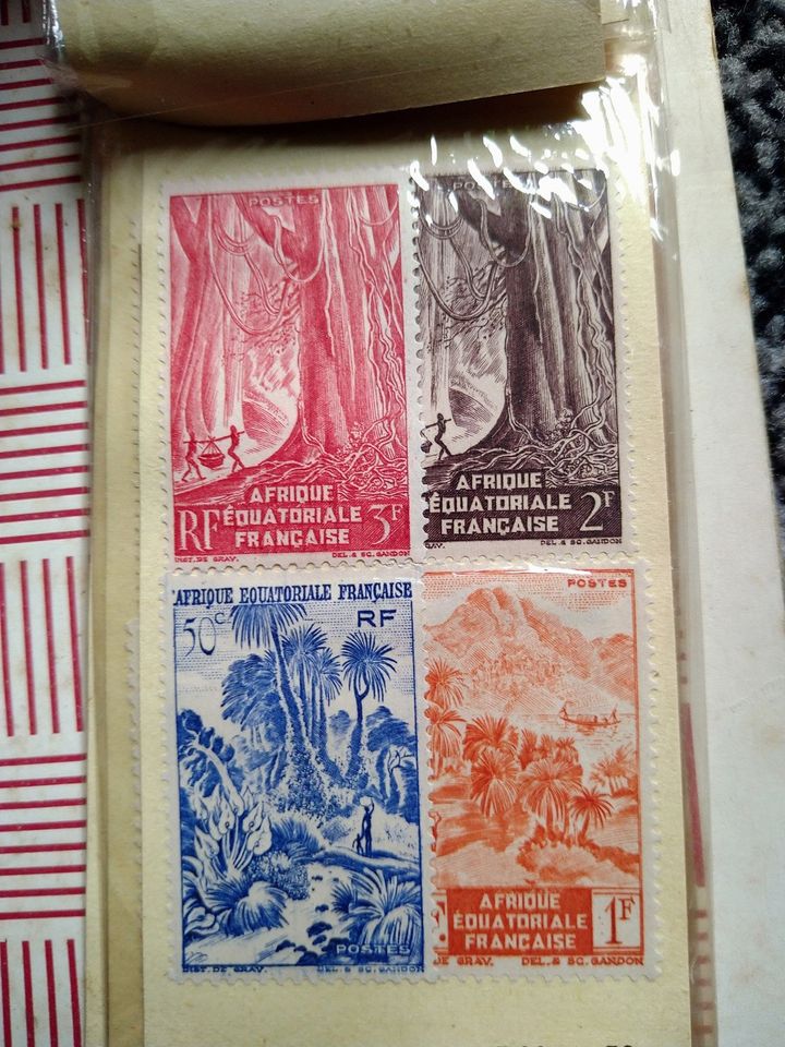 896 Briefmarken 1919 - 1959 aus ganzer Welt (ca. 3 Cents/Marke!) in Karbach Unterfr.