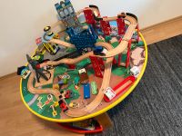 Kinderspieltisch mit Eisenbahn aus Holz // Kinderspielzeug Hessen - Taunusstein Vorschau