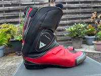 Dainese Motorradstiefel mit Carboninnenteil, Größe 45 Nordrhein-Westfalen - Grevenbroich Vorschau