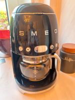 Smeg  Filterkaffeemaschine Schwarz Hochglanz 50's Style DCF02BLEU Nordrhein-Westfalen - Recklinghausen Vorschau