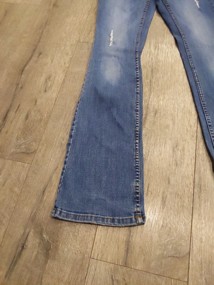 Jeans Hose blau Gr M 38 used look in Gevenich Eifel