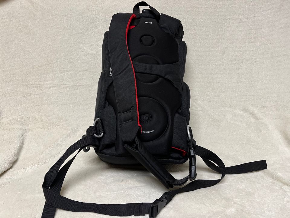 Fotorucksack Slingbag Kata 3N1-20 - wie neu in Mauern