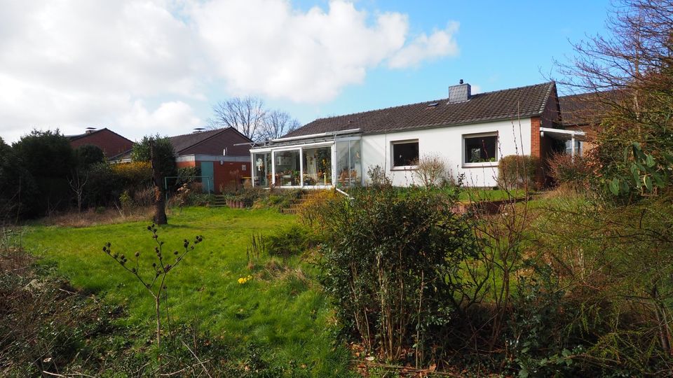 Gepflegter Bungalow mit Vollkeller und Garage in Materborn !! in Kleve