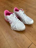 Adidas Sportschuhe Damen Gr. 40 Niedersachsen - Göttingen Vorschau