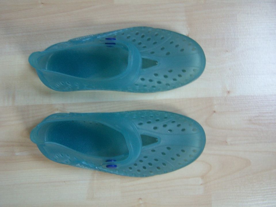 Junge, Aquaschuhe, Badeschuhe, Biston, hellblau, Gr. 31/32 in Wettin-Löbejün