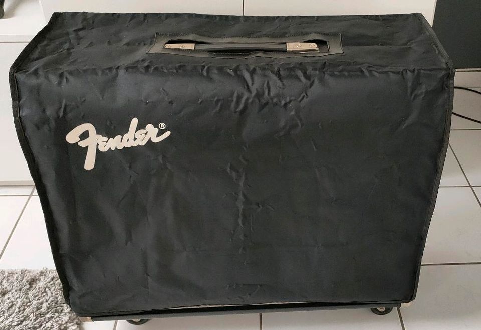 Fender Twin Amp Vollröhrenverstärker Amp aus USA mit Zubehör in Lengerich