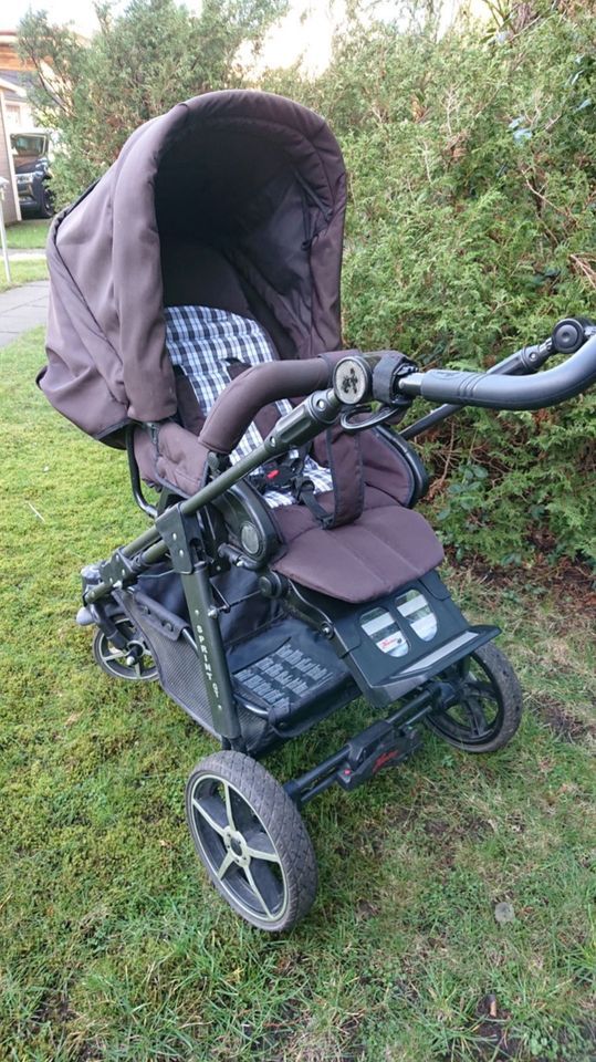 Kombi-Kinderwagen Hartan Sprint GT (kaum benutzt) in Winsen (Luhe)