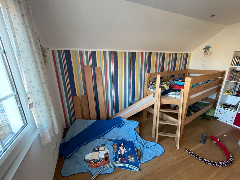 SKANDIC Lifetime Kinderbett Hochbett mit Rutsche-Turm & Zubehör in Rödermark