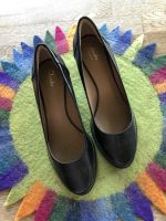 Clarks Pumps schwarz Gr.38 Nordrhein-Westfalen - Rees Vorschau