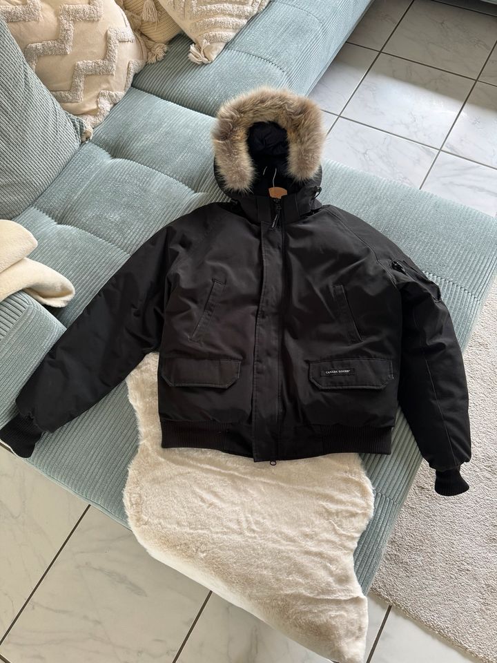 Canada Goose Daunenjacke in Rommerskirchen