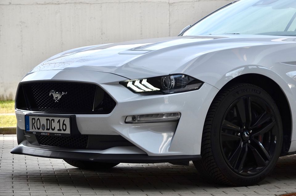 Ford Mustang GT Cabrio - MwSt. ausweisbar in Rosenheim