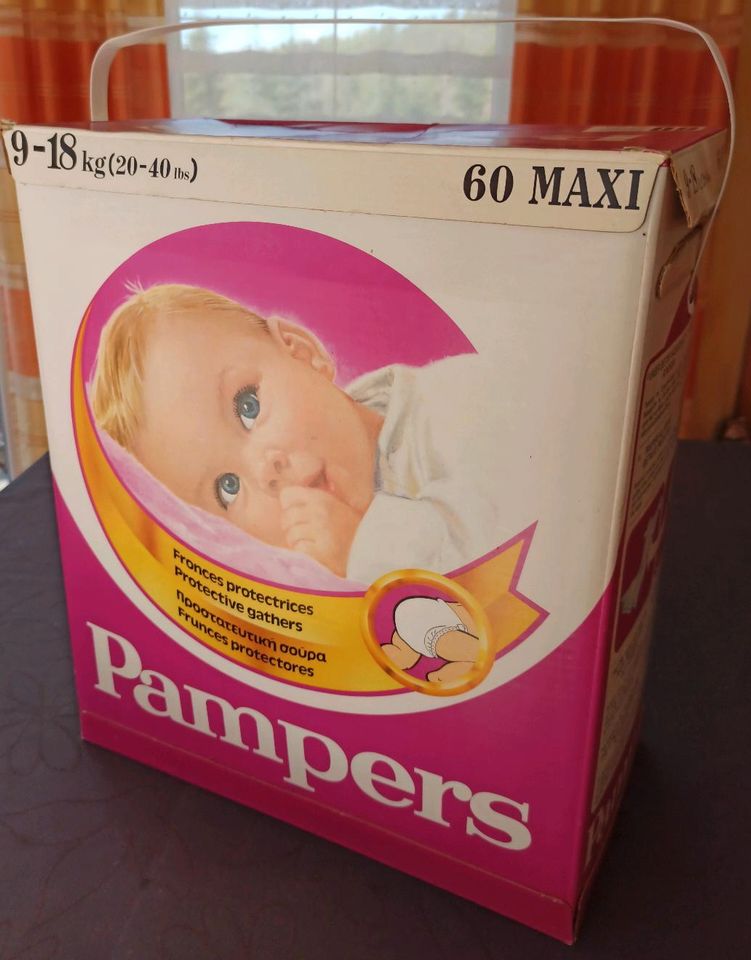 PAMPERS Maxi Vintage 80er Windeln Karton LEER - Sammler in Aurach