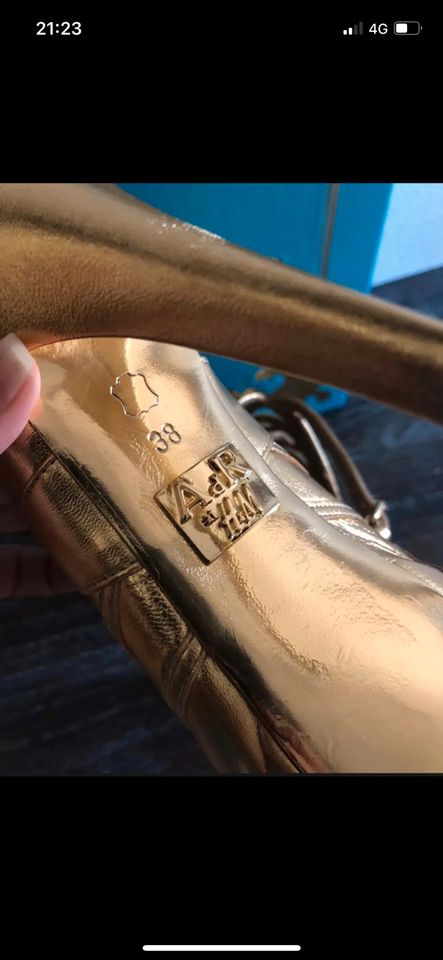 Anna dello Russo x H&M High Heels Gold Plateu RAR Top in Neuburg a.d. Donau