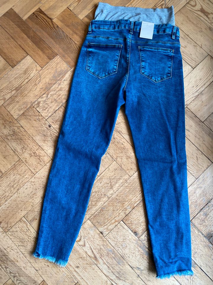 Umstandsjeans mamalicious gr. 30 in München