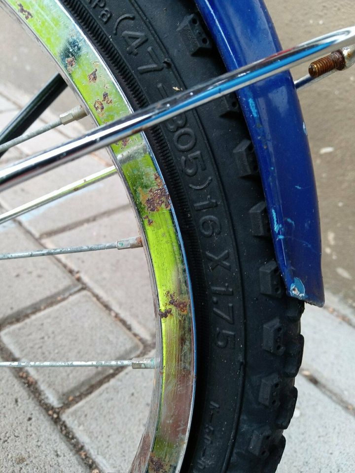 Fahrrad 16 Zoll Bunt in Görwihl