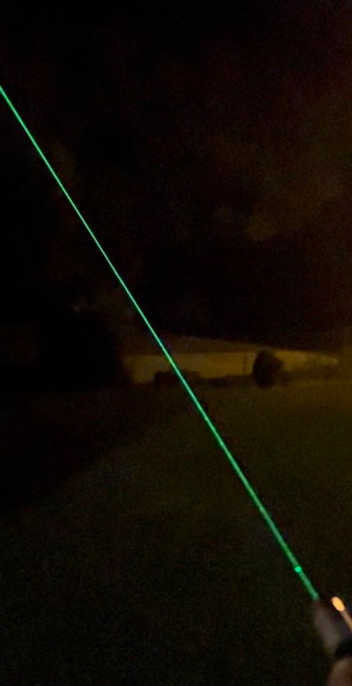 Laserpointer (sehr stark) in Dingolfing