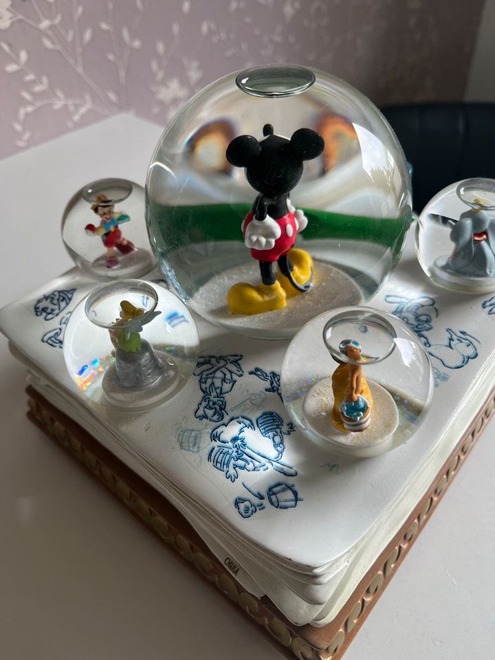 Disney schneekugel Mickey in Auetal