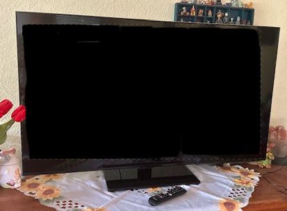 Samsung 50" QLED 4K Q74A (2021) in Mannheim